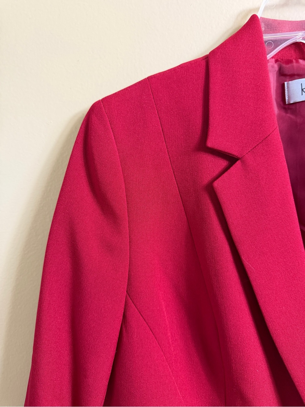 Kasper red pant suit. Size 10. - Picture 3 of 6